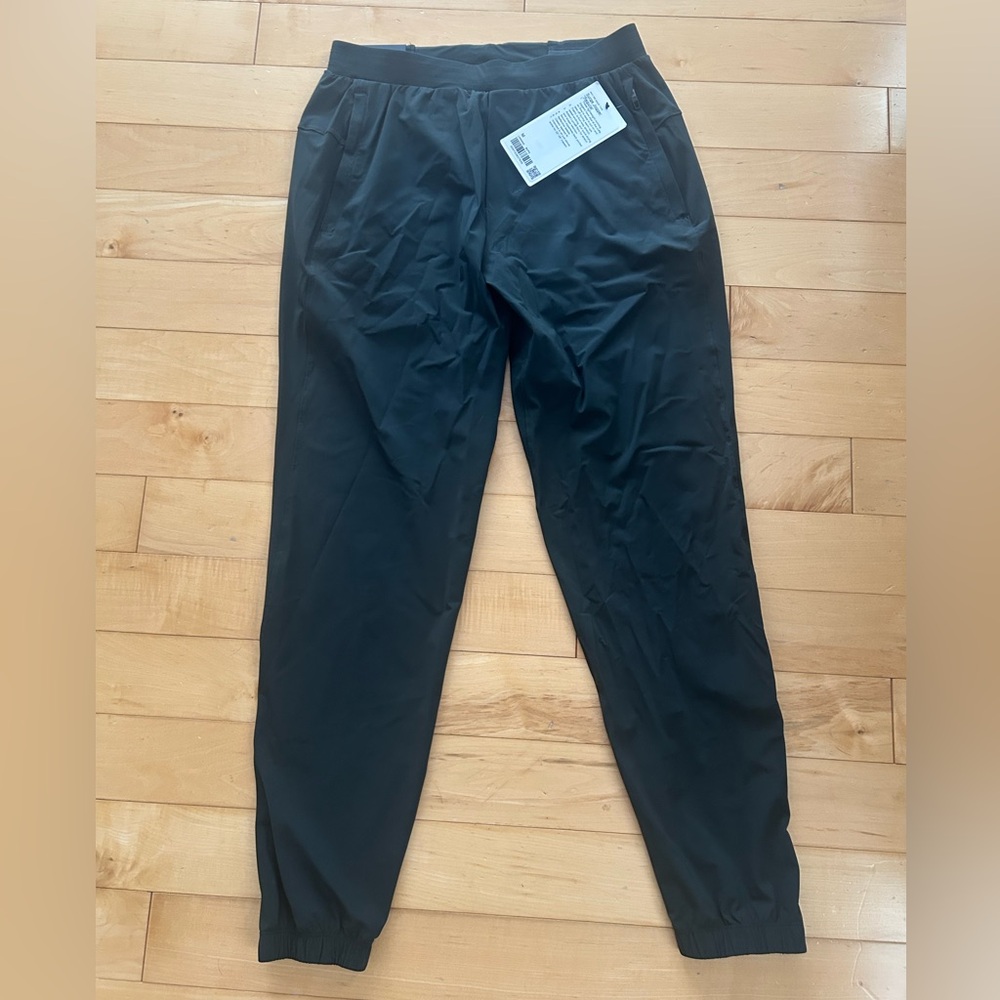 Lululemon Men’s Black Joggers